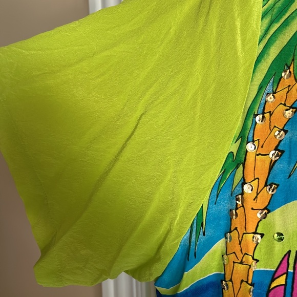 Silk blouse and camisole set - Picture 5 of 8